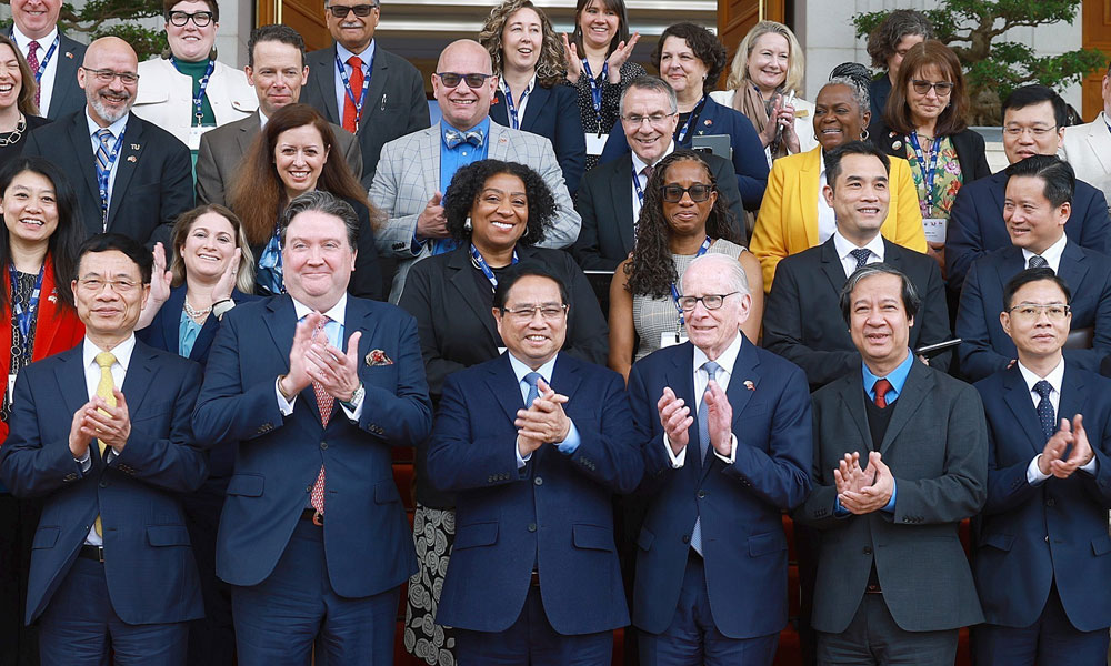 PM urges Vietnamese, US universities to foster stronger cooperation